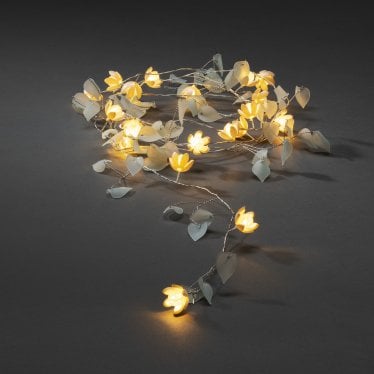 Festoon 1.9m Decorative Light Set - 20 LED Flowers - White & Clear - Battery Operated