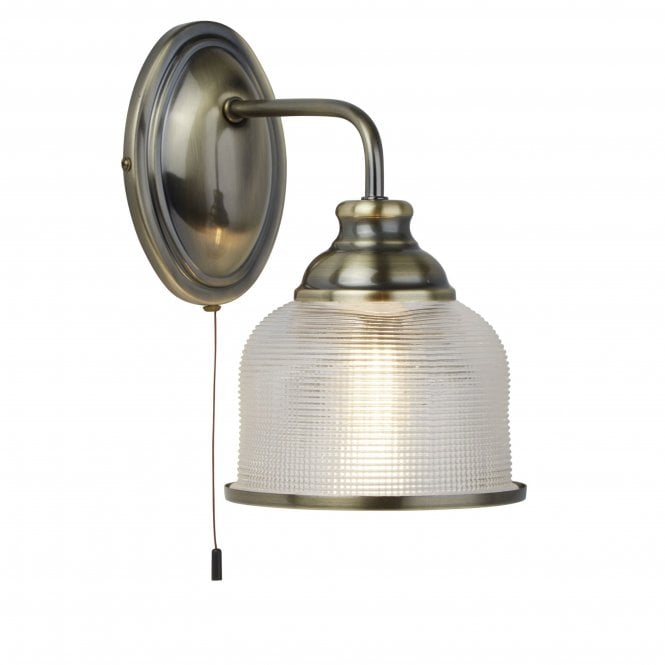 Searchlight Lighting Searchlight Lighting Bistro II Single Wall Bracket - Antique Brass & Holophane Glass